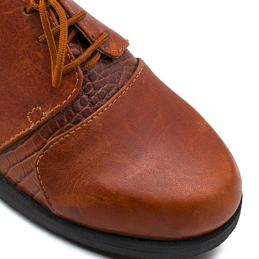 Zapato Oxford Elia Cuero café caramelo & detalle croc
