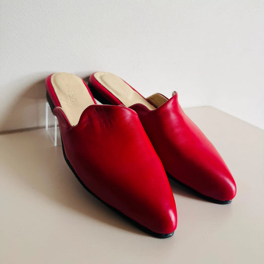 Puntilla (flats o mule) 100% cuero- Lucrecia roja