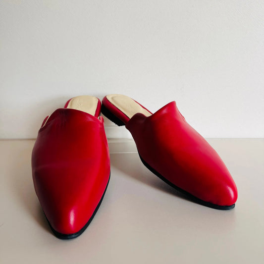 Puntilla (flats o mule) 100% cuero- Lucrecia roja